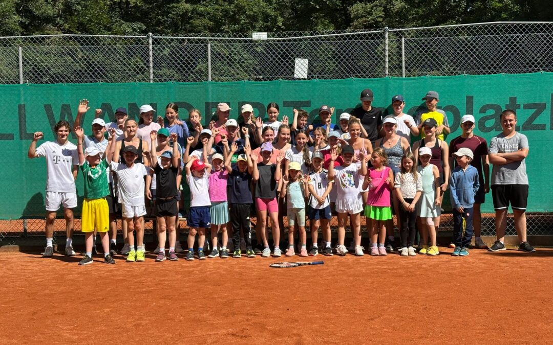 Sommer, Sonne, Tennis­fieber in Ober­schleiß­heim
