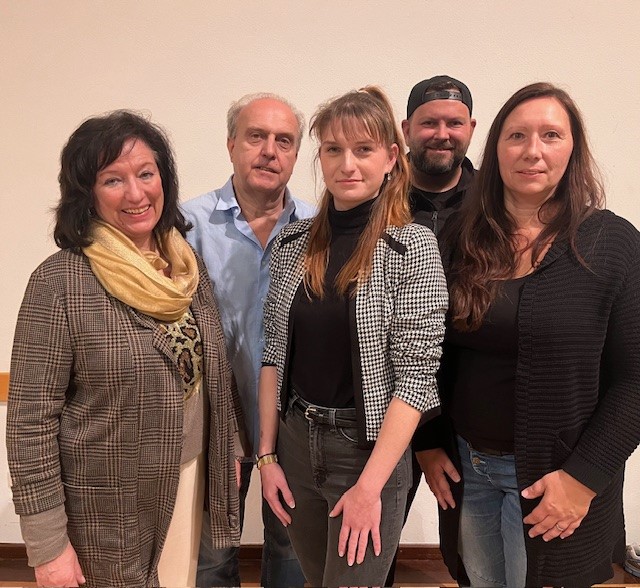 Konti­nuität und frischer Schwung: Der Schleiß­heimer Narrenrat hat ein neues Präsi­dium