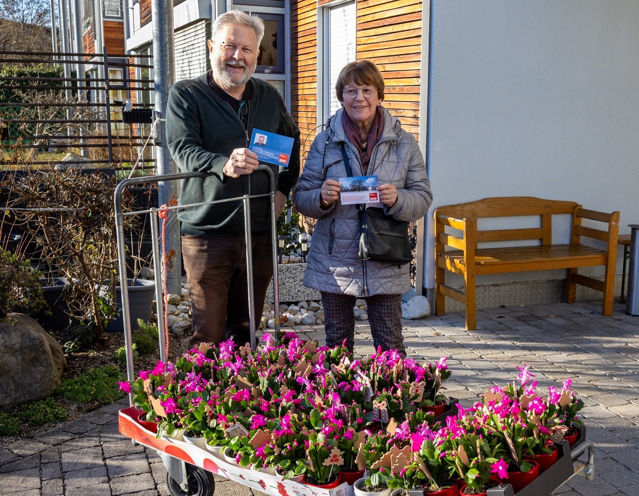 2025–12-19_Falkenberg_Weihnachtsbluemchen-2025_01_kleiner_MC5_3‑2