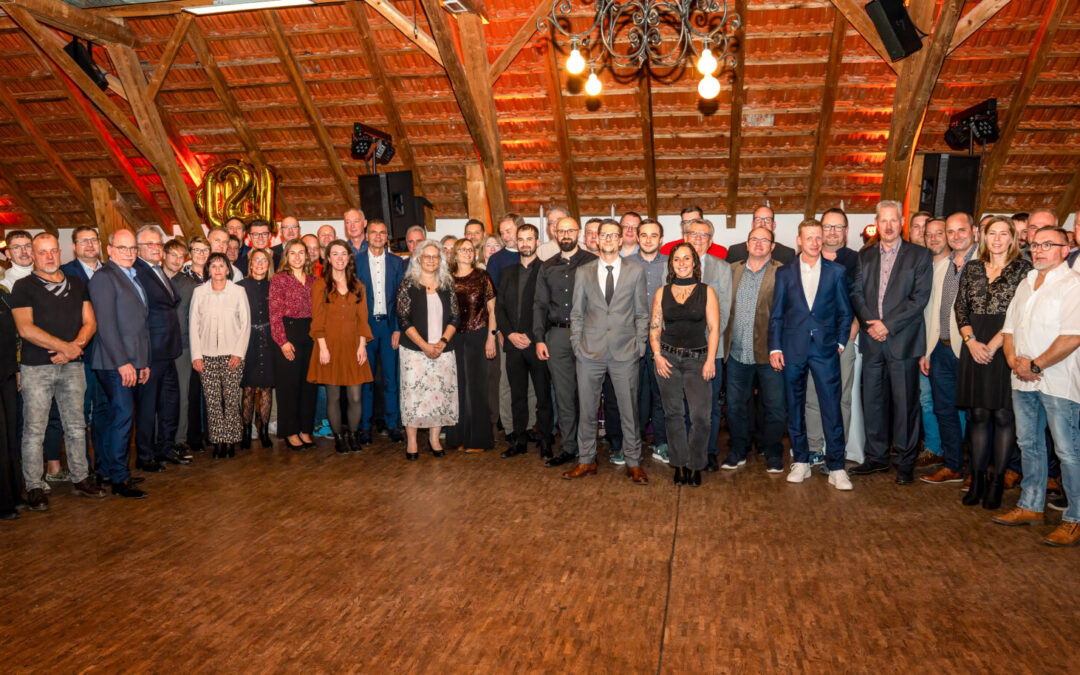 Bachner-Group ehrt treue Mitar­bei­tende