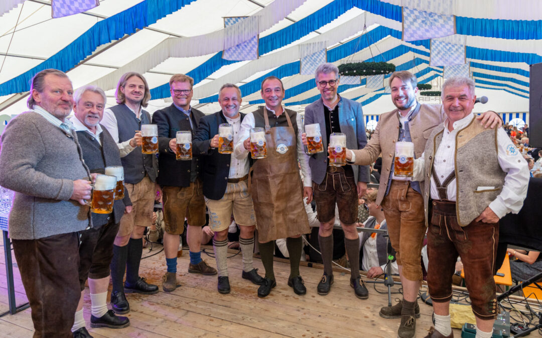 Super-Volksfest in Oberschleißheim vom 13. bis 17. Mai 2026