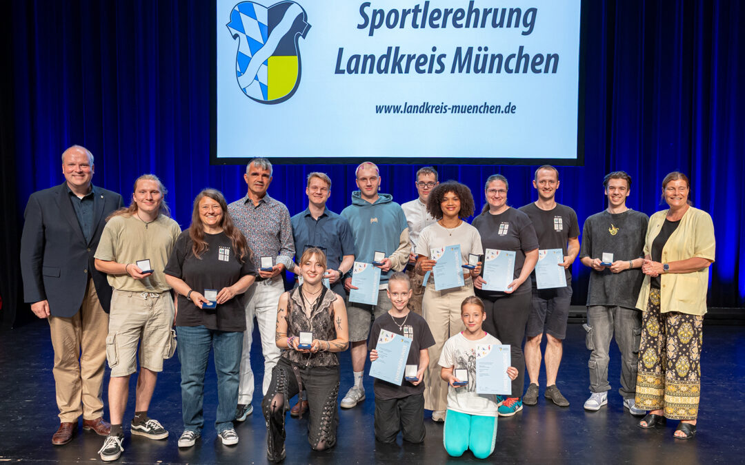 Land­kreis ehrt seine besten Sport­le­rinnen und Sportler